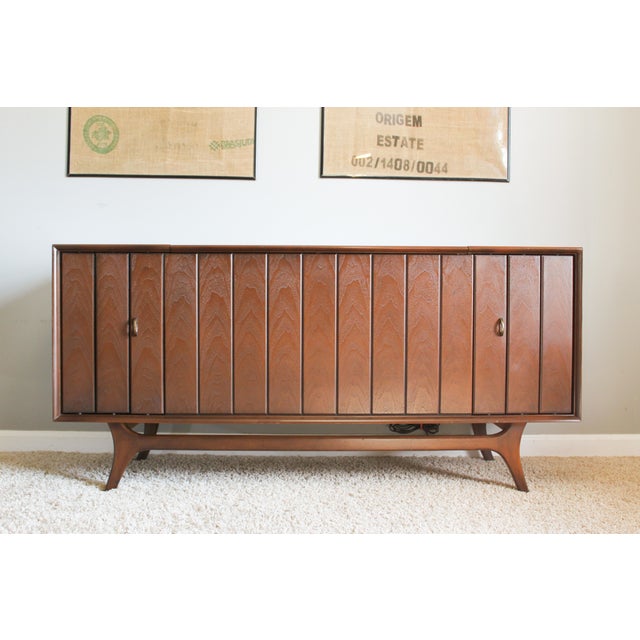 1960s Danish Modern Zenith Walnut Record Player Chairish