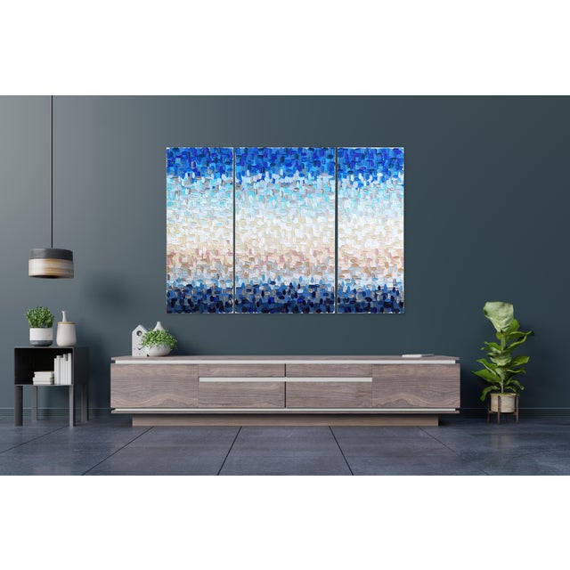 Impasto-painted strokes of bright colors are the framework of artist Shiri Phillips’ abstract artworks. Her paintings are...