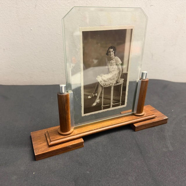 1930s Art Deco Wood, Chromed Metal and Glass French Picture Frame For Sale - Image 4 of 11
