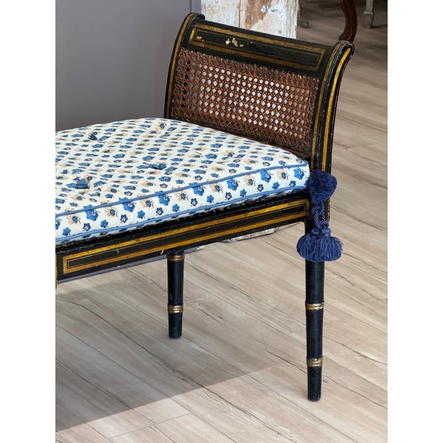 Early 19th Century Early 19th Century Regency Black and Gold Painted Window Bench For Sale - Image 5 of 10