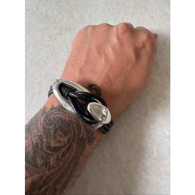 Contemporary Sterling Silver and Leather Strap Bracelet For Sale - Image 3 of 3