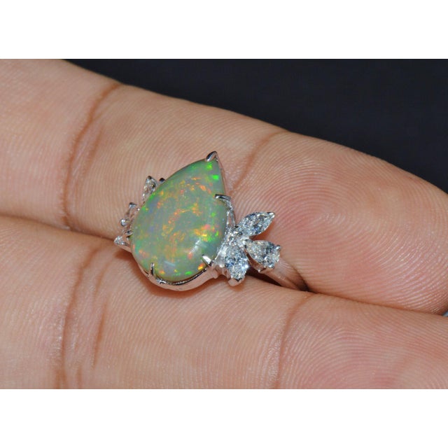 Certified Natural 4.66Cts VS F Diamond Green Opal 18K Solid Gold Cocktail Ring, size 6.75 For Sale - Image 10 of 11