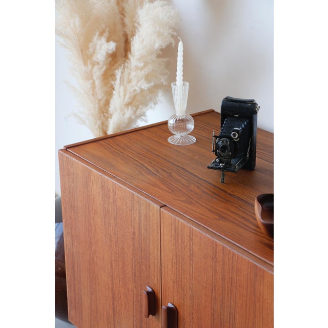 Vintage Scandinavian Sideboard in Teak from Bakelite Workshop, 1960s For Sale - Image 14 of 17