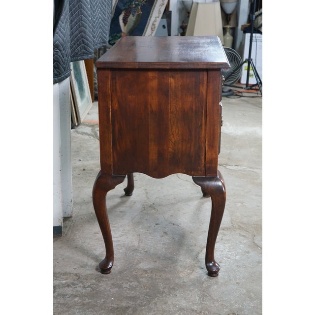 Vintage Queen Anne Chippendale Style Cherry Lowboy Chest Console Hall Table For Sale - Image 14 of 18