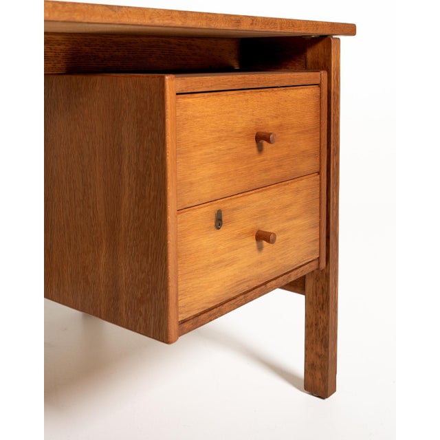 Brown GE-125 Desk by Hans J. Wegner for Getama, 1960s For Sale - Image 8 of 10
