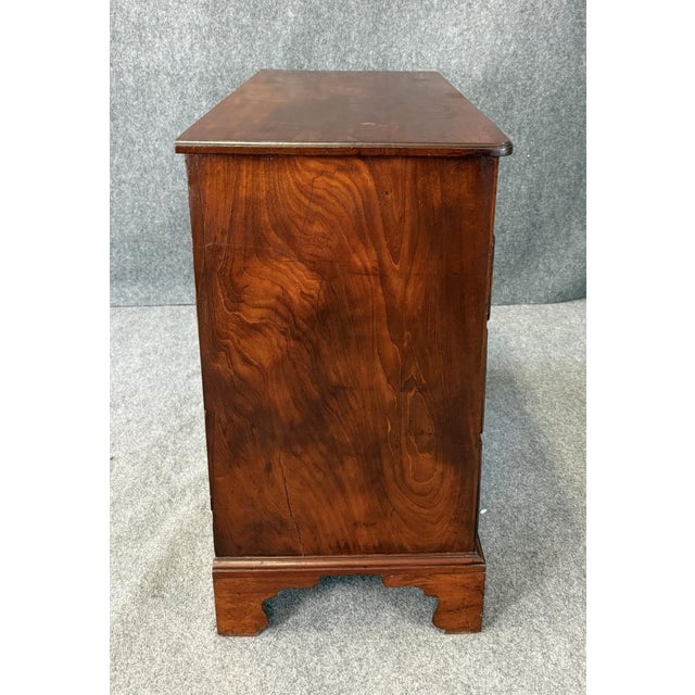 Wood 18th Century Mahogany 5-Drawer Chest For Sale - Image 7 of 16