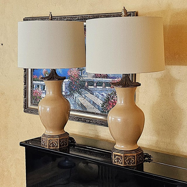 Pair of Port 68 Mark Abrams Cream Ceramic Urn Table Lamps With Linen Drum Shades For Sale - Image 18 of 18