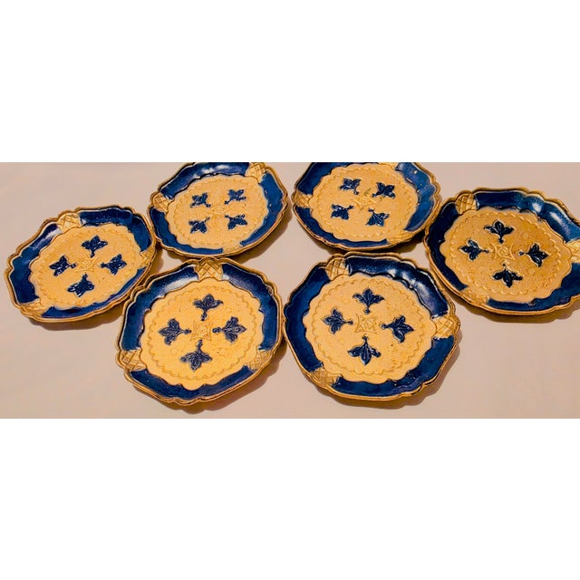 This classic set of Florentine giltwood coasters will add an elegant sophisticated touch to any entertainment room or...