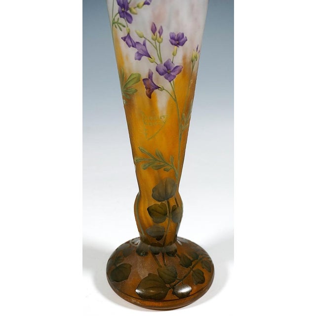 Glass Art Nouveau Cameo Vase by Julienne Des Dames for Daum Nancy, France, 1910 For Sale - Image 7 of 9