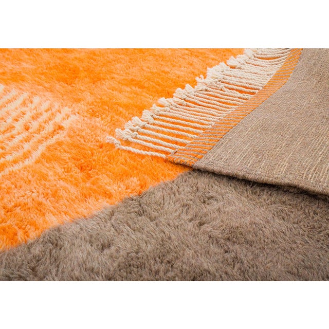 Contemporary Geometric Hand-Knotted Wool Rug by Azele Studio For Sale - Image 3 of 9