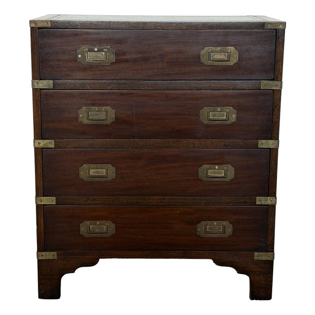 English Campaign Chest of Drawers in Mahogany, Brass and Leather, 1930s For Sale