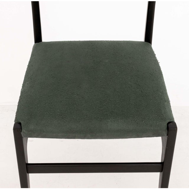 Set of 8 Gio Ponti for Cassina 646 Leggera Dining Chairs For Sale - Image 13 of 15