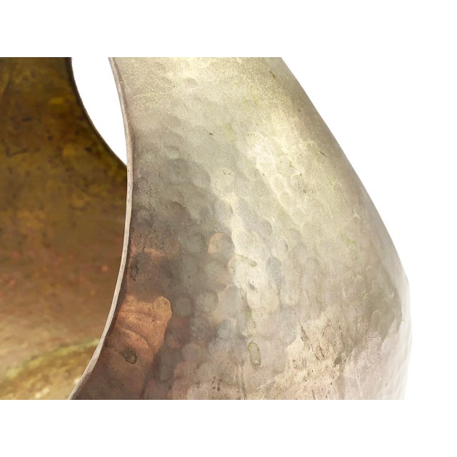 Vintage Mid-Century Modern Solid Brass Hammered Basket For Sale - Image 4 of 5