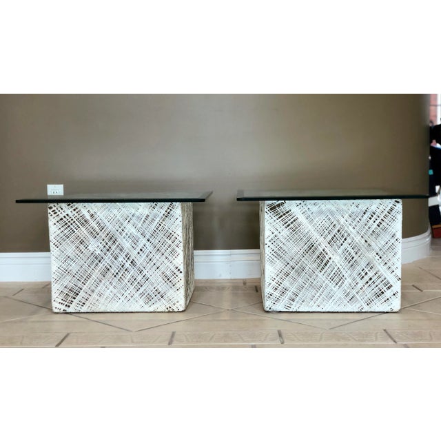 Mid-Century Modern 1970s Mid-Century Modern Russell Woodard Spun Fiberglass Side Tables - a Pair For Sale - Image 3 of 6