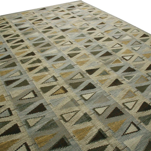 Not Yet Made - Made To Order Swedish Geometric Rug by Celerie Kemble for Chairish, 13'x19' For Sale - Image 5 of 5