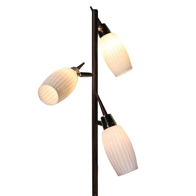 Brown Mid 20th Century Three Light Pole Lamp After Thurston C 1950/60's For Sale - Image 8 of 17