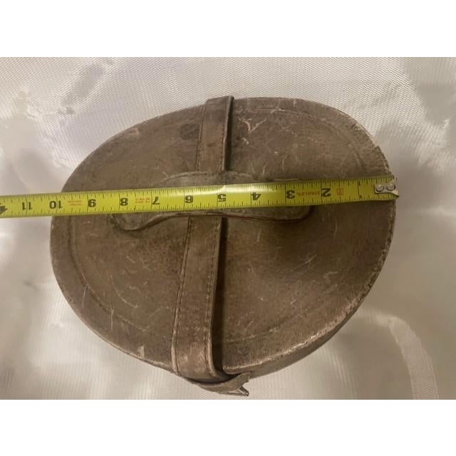 Antique Leather Top Hat Box Case - Late 19th Century For Sale - Image 17 of 18
