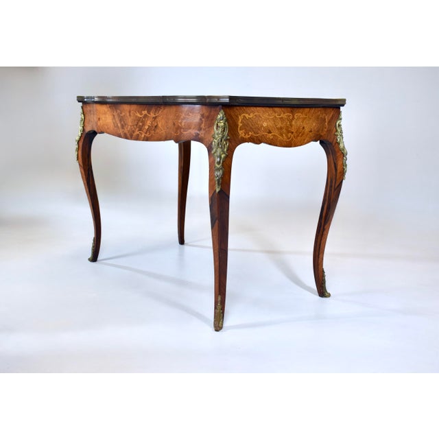 Early 20th Century French Louis XV Style Rosewood Marquetry Writing Table/Desk For Sale - Image 15 of 18