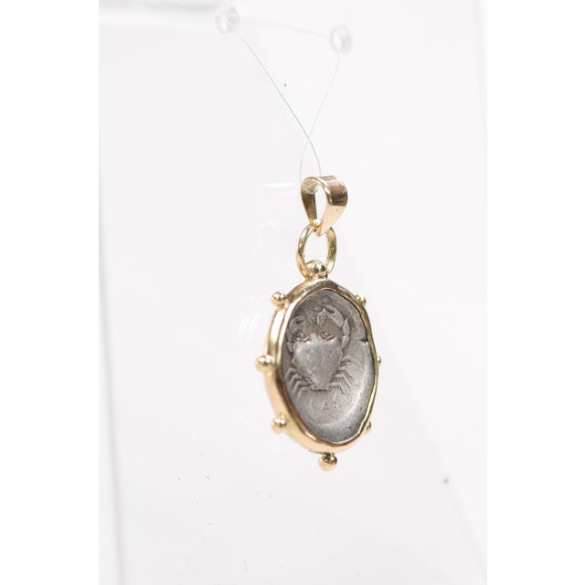 Crab Didrama [Coin] Pendant W/ 18 Kt Gold For Sale - Image 10 of 12