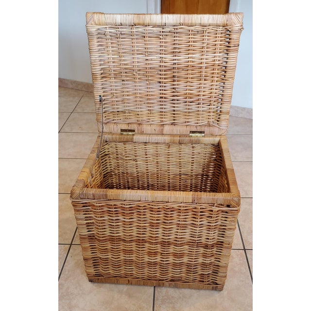 Large Square Rattan Chest, Vintage For Sale In Miami - Image 6 of 12