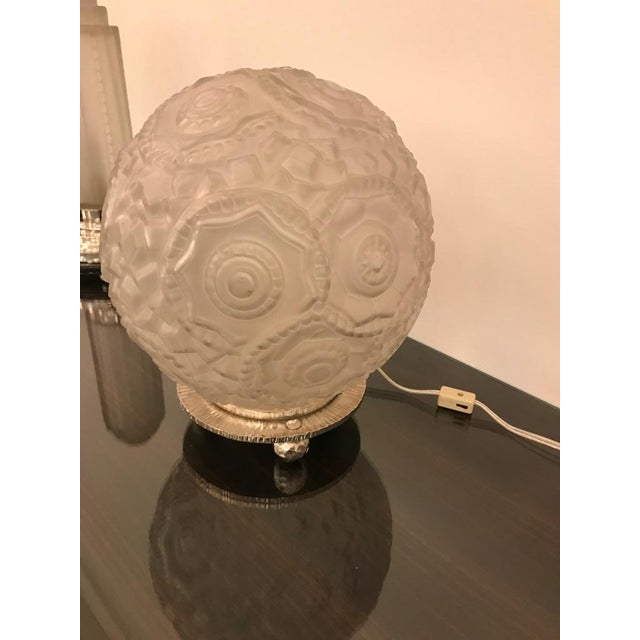 Silver French Art Deco Round Geometric Table Lamp by Sabino For Sale - Image 8 of 13