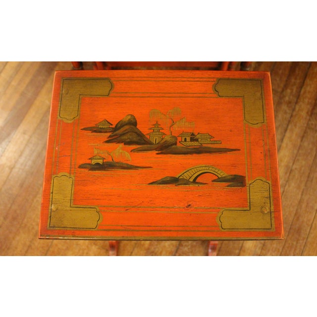 Traditional Circa 1900 English Edwardian Set of 4 Red Lacquer Nesting Tables For Sale - Image 3 of 7