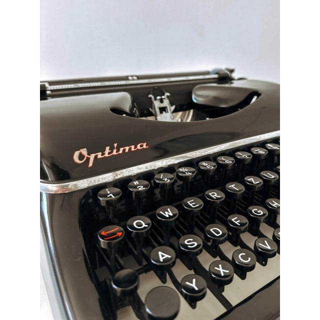 Mid-Century Modern Vintage Optima Elite Black Typewriter, 1950s For Sale - Image 3 of 18