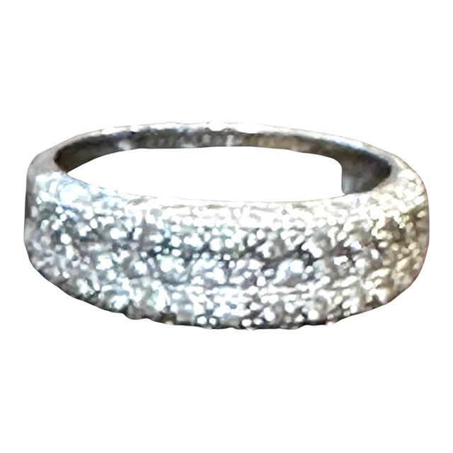 0.65 Carat Diamond Cocktail 18 Karat White Gold Ring/ Half Band, Size 6.5 For Sale