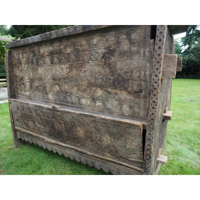 Antique Orient Cedar Wood Treasure Dowry Chest from Nuristan Afghanistan, 19th Century For Sale - Image 10 of 12
