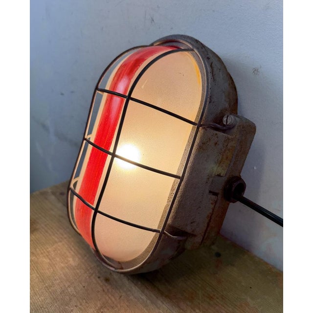 Industrial Grey Cast Iron Wall Light from Elektrosvit, 1960s For Sale - Image 12 of 15