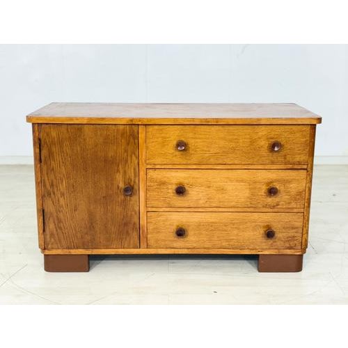 Vintage Chest of Drawers, 1960s For Sale - Image 10 of 10