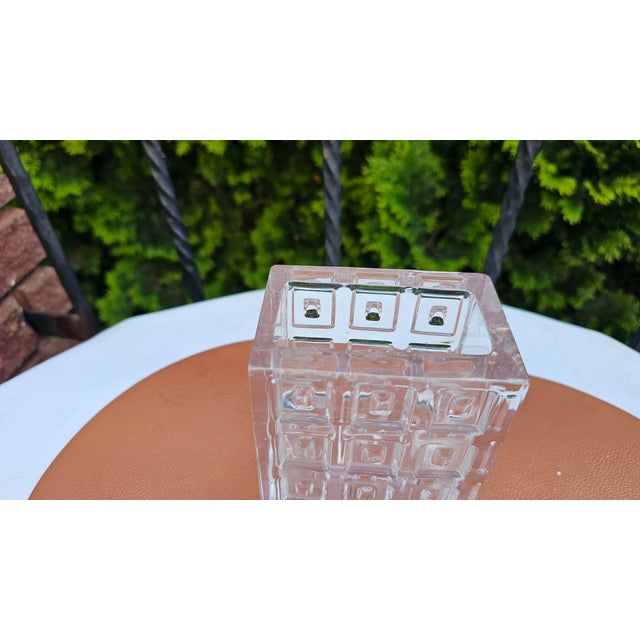 Hadeland glass vase by Severin Brørby (Norway), "Cube" model, 1970s., dimensions: height 14.5 cm, width 10 cm, depth 6.5 cm.