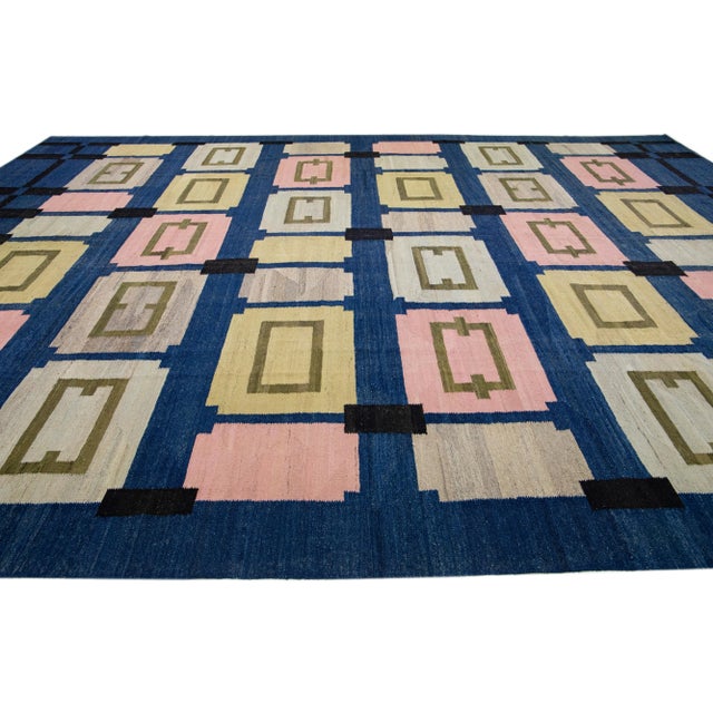 2020s 2020s Flatweave Kilim Wool Rug Mid-Century Modern Style in Blue For Sale - Image 5 of 7