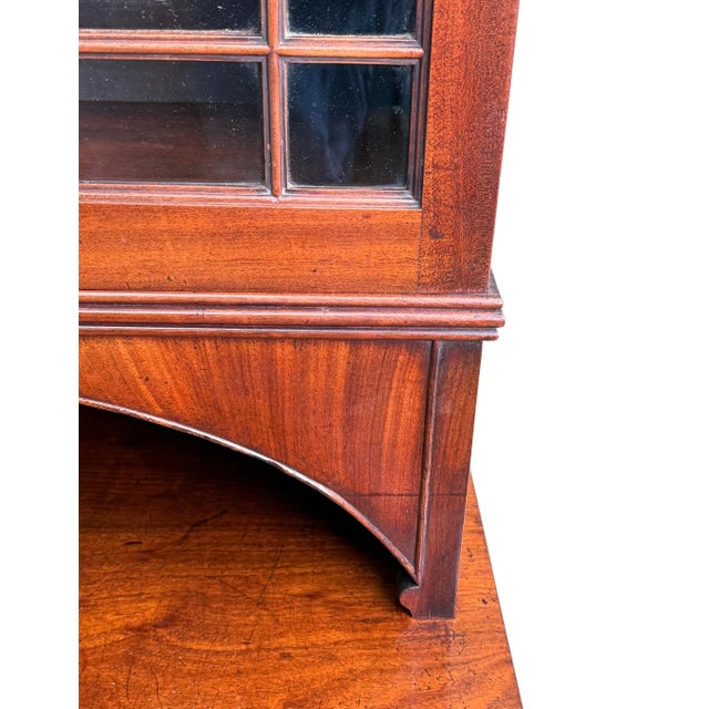 Antique Georgian Mahogany Display Cabinet, 1790 For Sale - Image 10 of 18