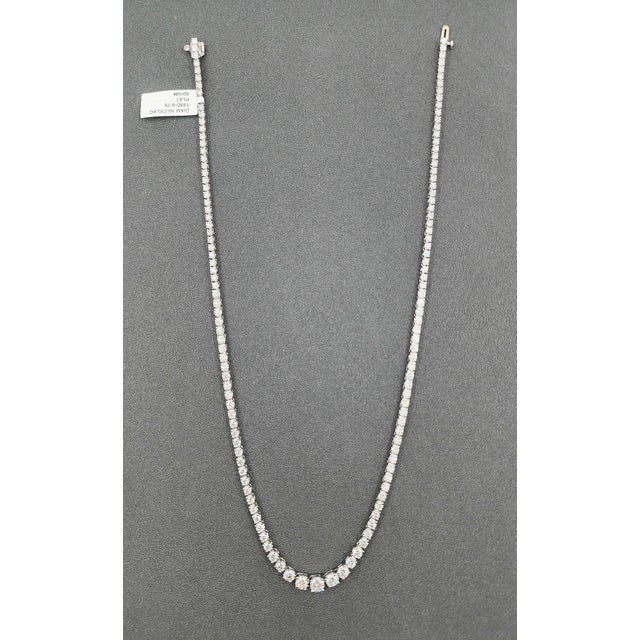 Modern 9.75 Ct Riviera Graduated Diamond Necklace For Sale - Image 3 of 9