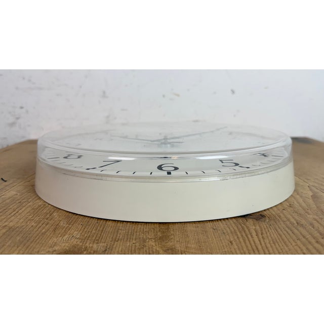 Vintage Office Wall Clock from Elektročas, 1990s For Sale - Image 9 of 16