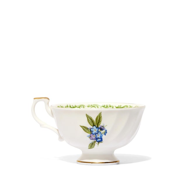1980s Hudson & Middleton "Flower of the Month — July" Forget-Me-Not Fine Bone China Teacup & Saucer Set, England, Est. 1875 For Sale - Image 5 of 7
