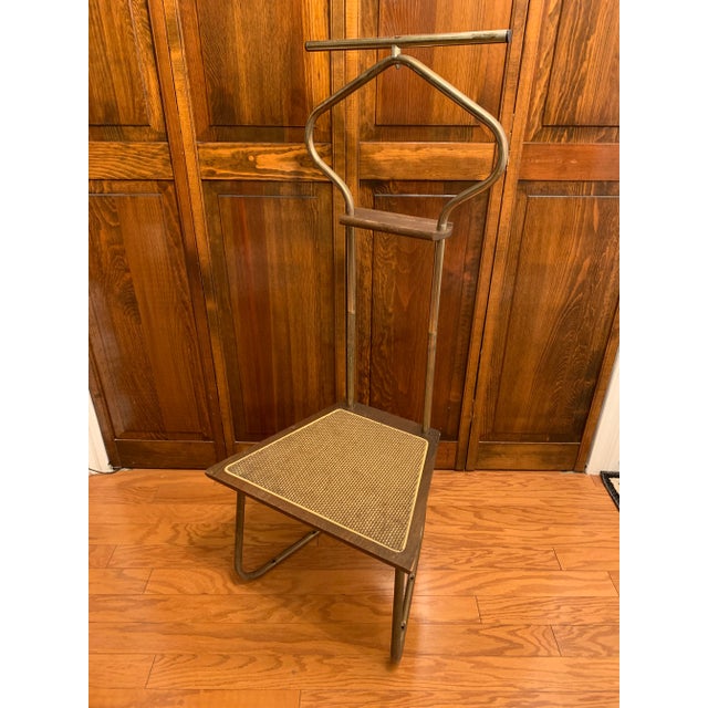 1960s Vintage Suit Butler Valet With Seat For Sale In Los Angeles - Image 6 of 9