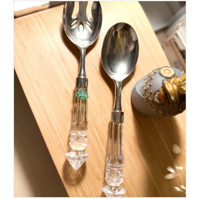 1960s 1960s Shannon Godinger "Versaille" | Salad Servers | Set of 2 For Sale - Image 5 of 6