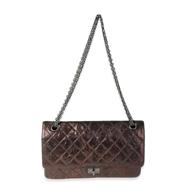 Bronze Metallic Quilted 2.55 Reissue 226 Bag For Sale In New York - Image 6 of 8