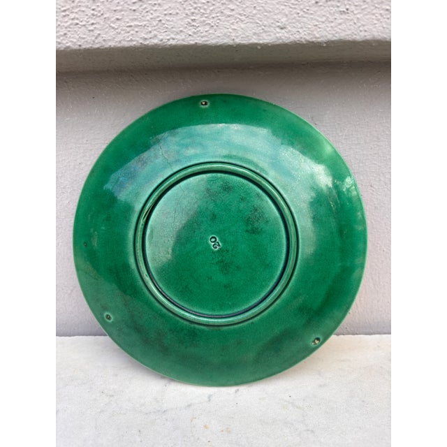 English Green Majolica Plate Circa 1890 For Sale - Image 4 of 6