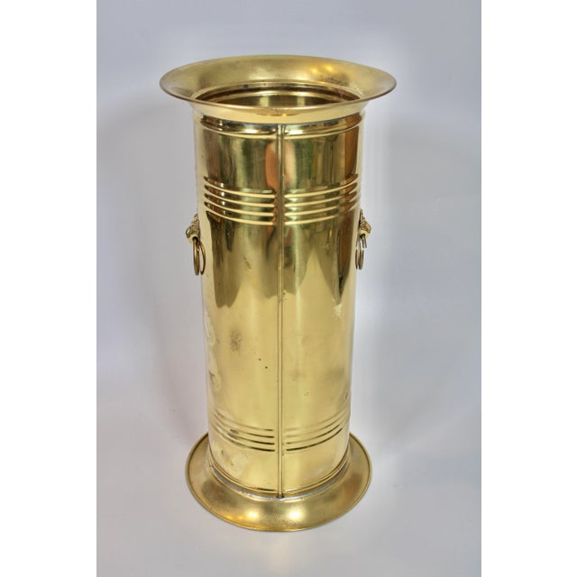 English 1960s English Brass Umbrella Stand With Lion’s Head Handles For Sale - Image 3 of 9