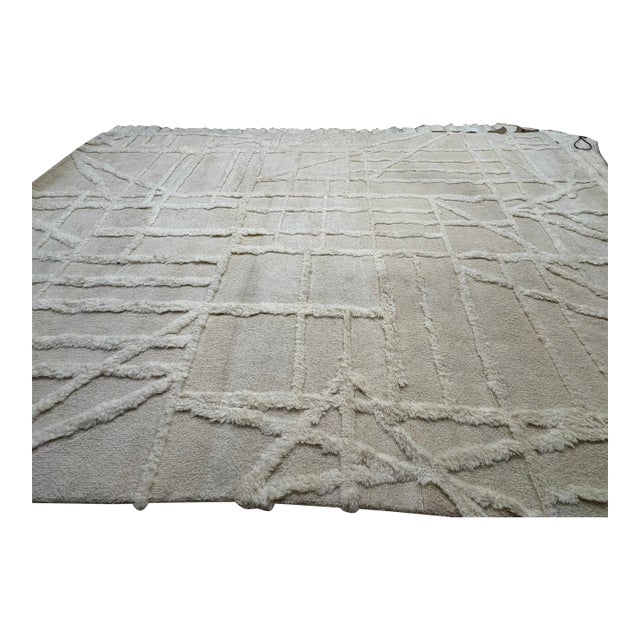 Rh Almora Wool Rug – 10' × 14' Cream | Hand-Knotted New Zealand Wool | Sculptural Abstract Contemporary Design For Sale