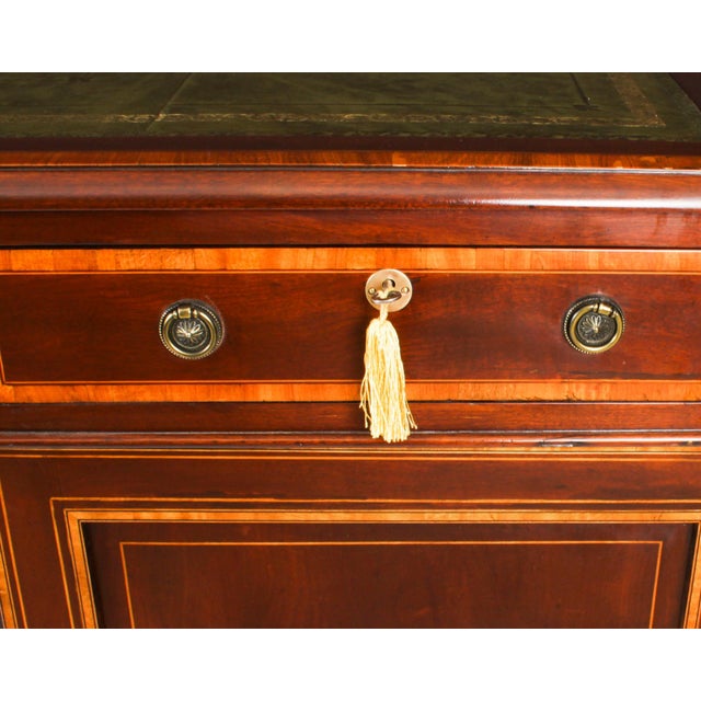 Wood 19th Century Victorian Flame Mahogany Partners Pedestal Desk For Sale - Image 7 of 18