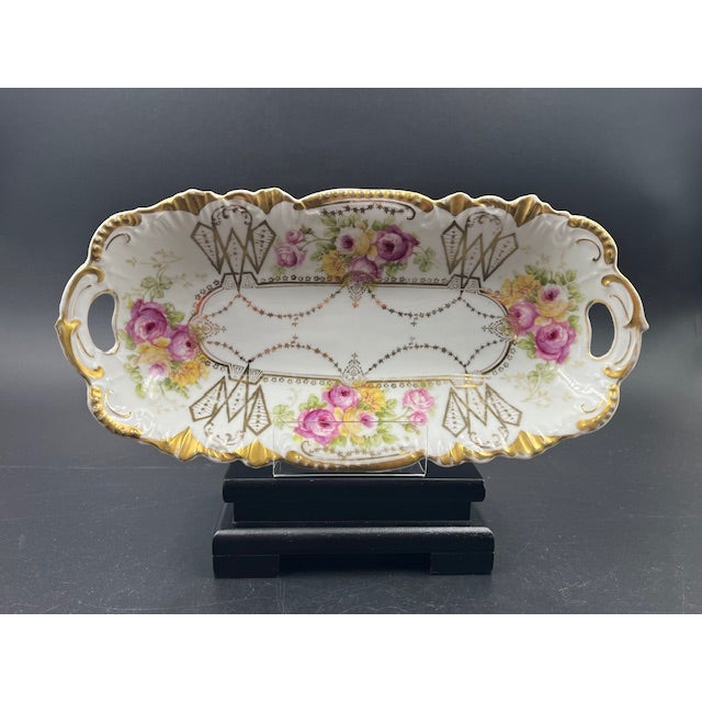 Very pretty antique Bavarian Serving Bowl. In the past, this type of low bowl was used for serving celery, carrots & green...