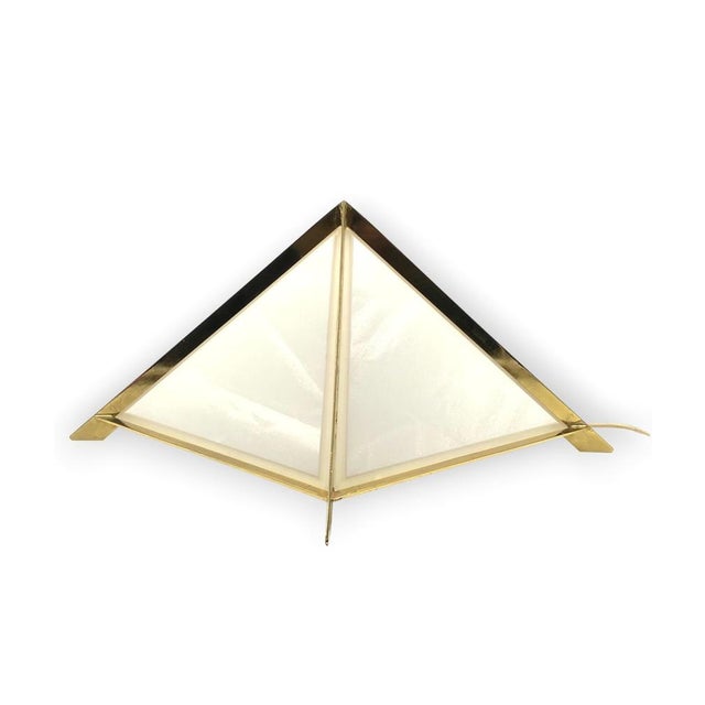 Italian Golden Brass Pyramidal Table Lamp from Christos, 1970 For Sale - Image 9 of 18