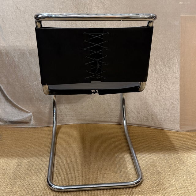 Ludwig Mies van der Rohe MR10 Cantilever Chair in Leather and Chrome by Mies Van Der Rohe, 1970s For Sale - Image 4 of 10
