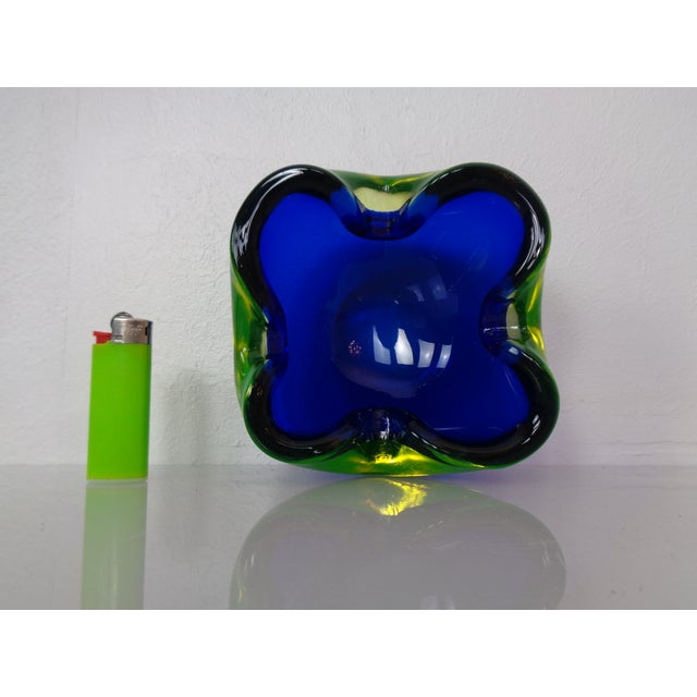 Blue & Yellow Sommerso Murano Glass Bowl, Italy, 1960s For Sale - Image 4 of 11