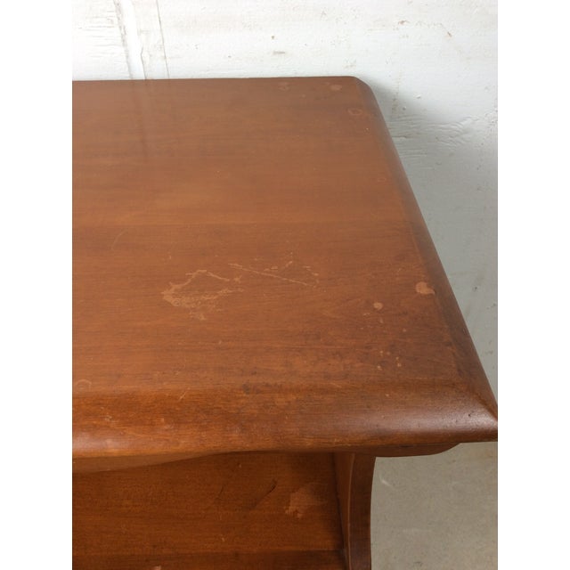 1950s Mid Century Colonial Revival Solid Maple Nightstand With Drawer and Tall Tapered Legs For Sale - Image 5 of 15
