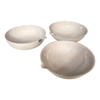 Porcelain LAB Bowls with Spout from KPM Berlin, Germany, 1920s, Set of 3 For Sale
